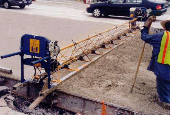 Concrete Screed for concrete finishing for highways