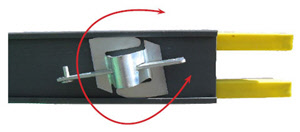 Twist pocket connector 