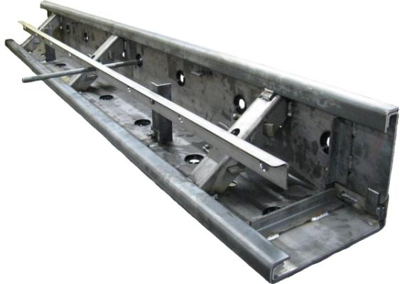 Reversible Paving Form with Dowel Bar Support Bracket